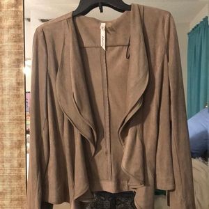 New Suede stretch jacket with ruffled lapel